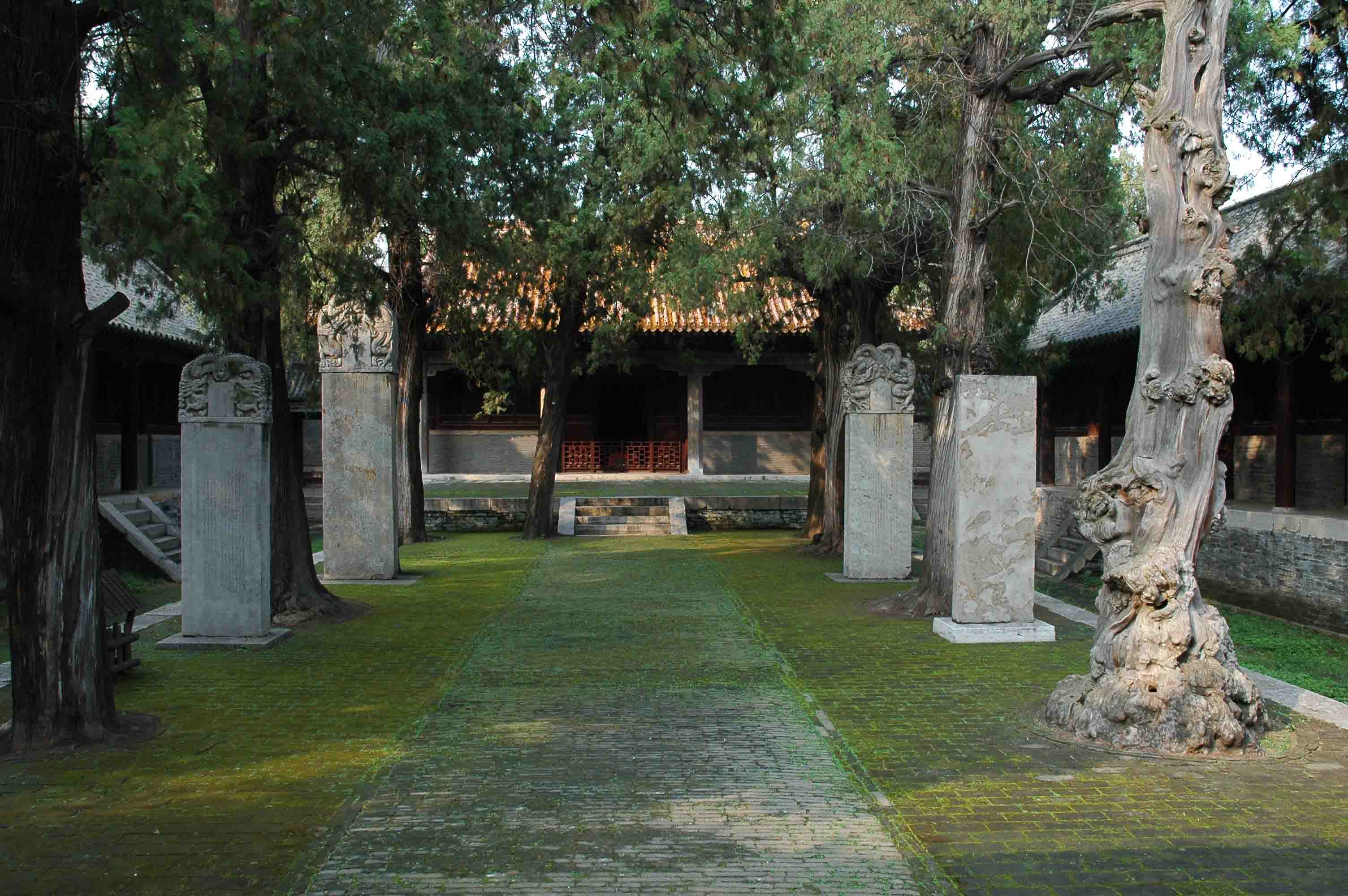 尼山孔庙大成殿
